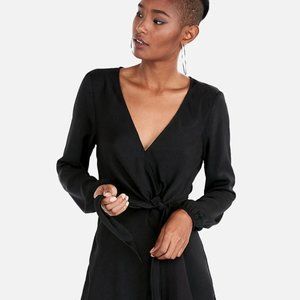 NWT Express Knotted V-Neck Elastic Waist Mini Dres